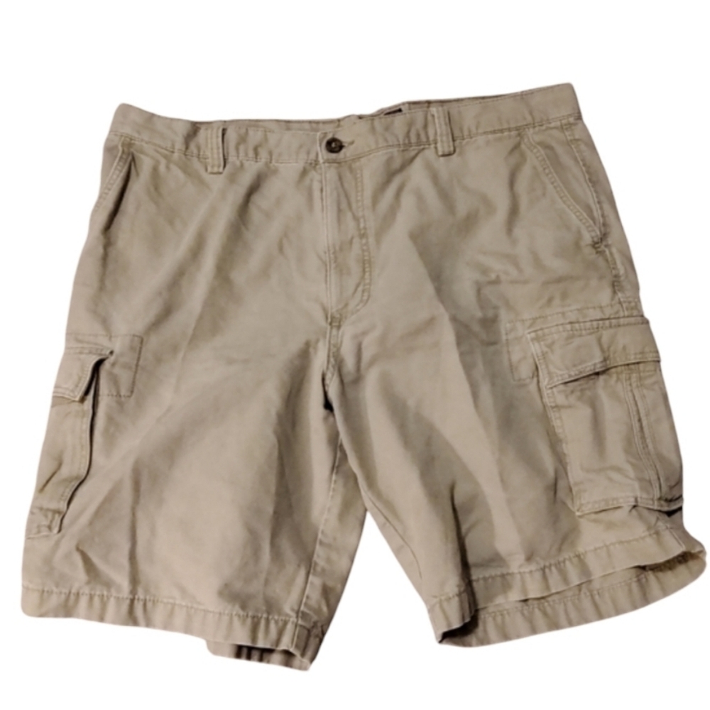 Dockers Khaki Cargo Shorts